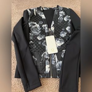 Lululemon jacket size 4 new